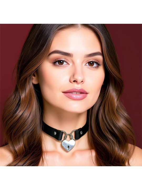 Collar con Candado de Corazón Cuero Vegano Talla Única