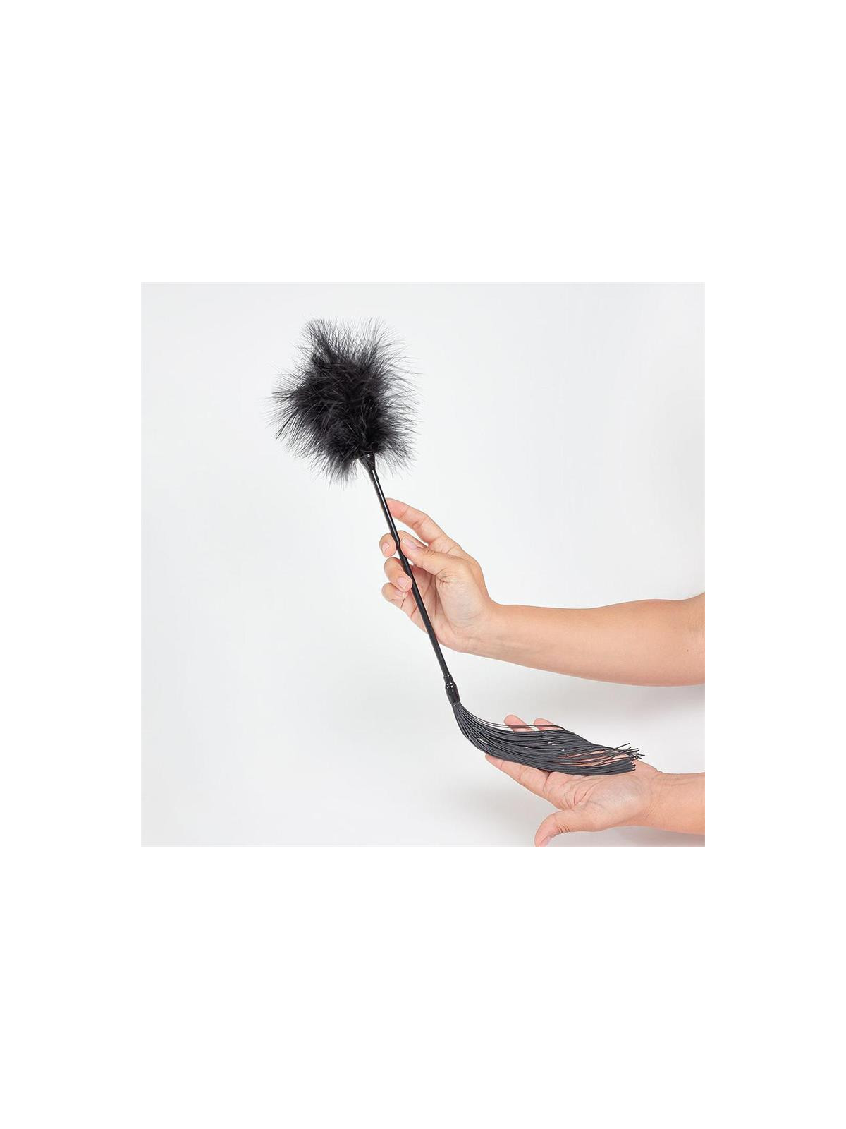 Secret Play Plumero + Látigo Negro