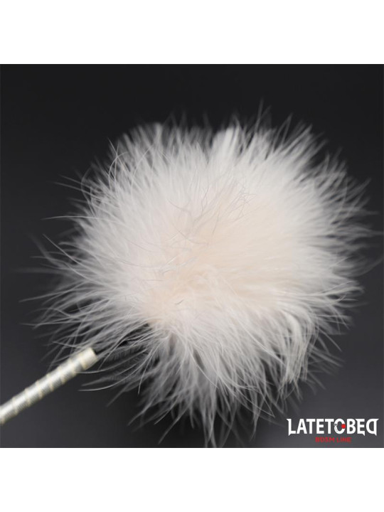 Plumero con Fusta Blanco