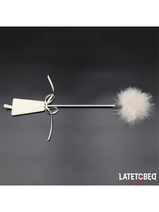 Plumero con Fusta Blanco