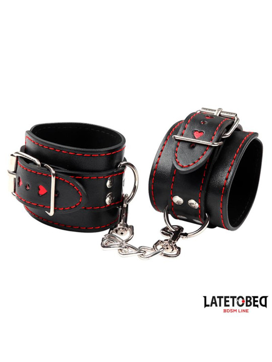 Esposas con Cadenas y Corazones